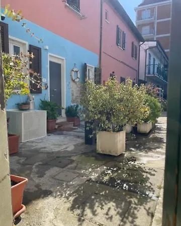 La Bomboniera & * Cesenatico